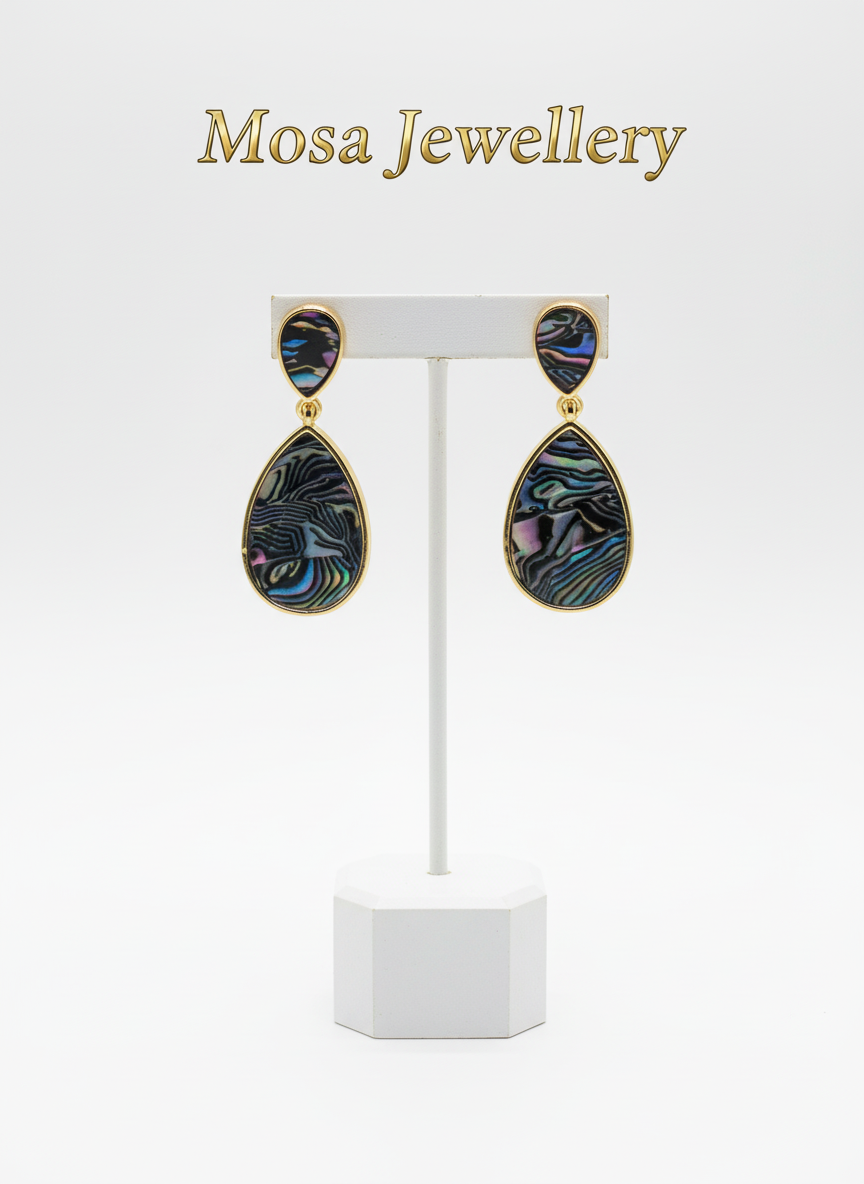 Vintage Earrings 138