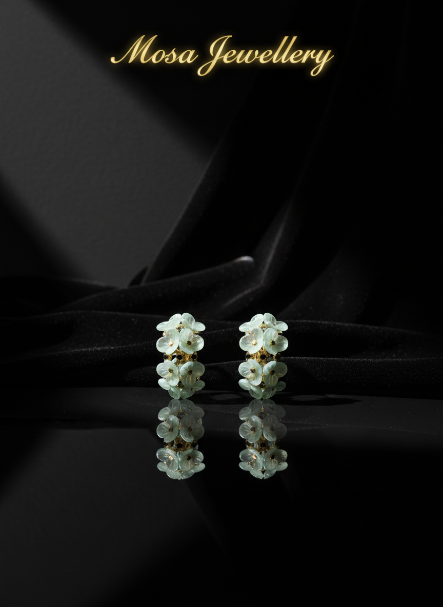 Vintage Earrings 197