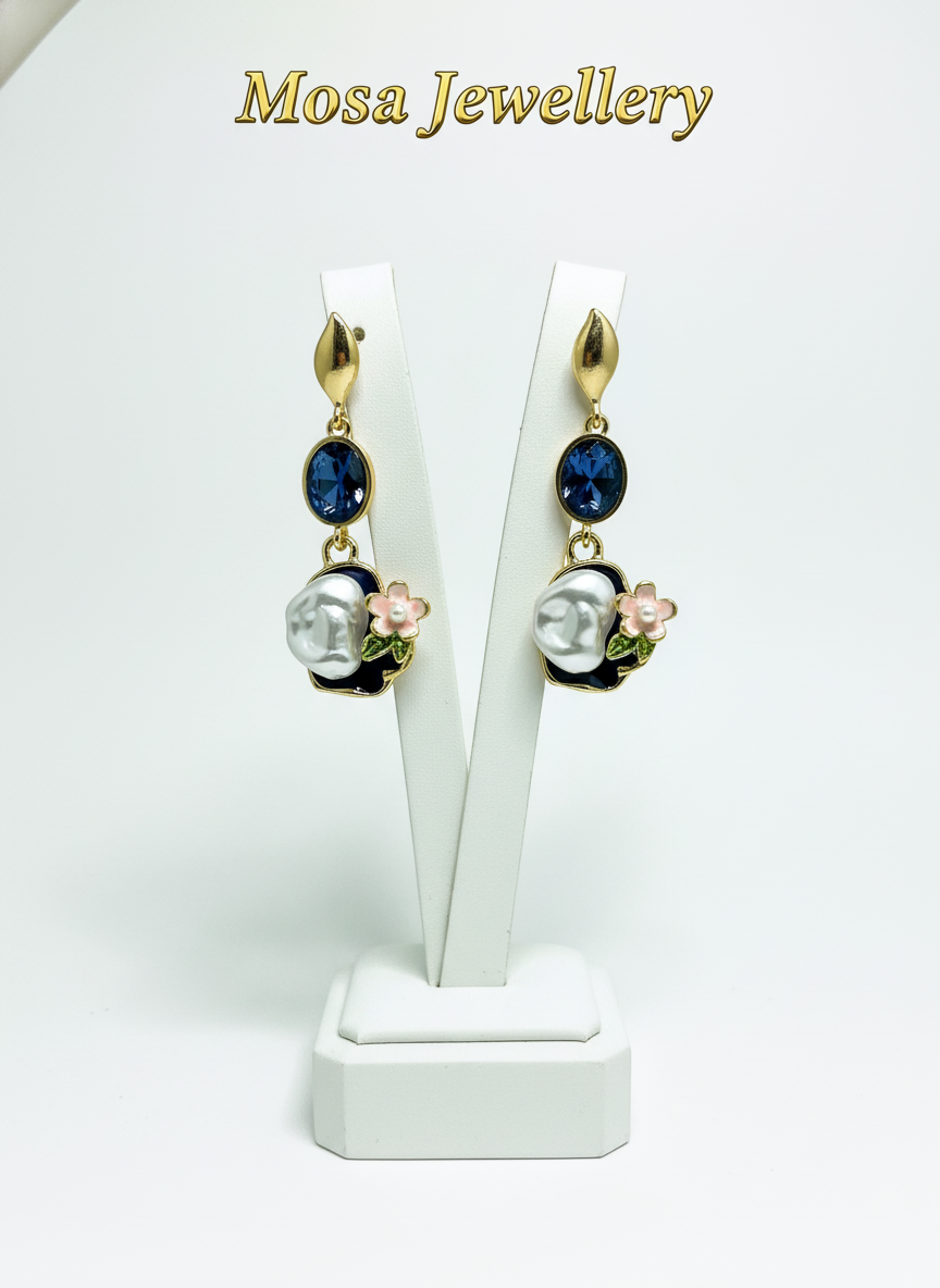 Modern Earrings 152